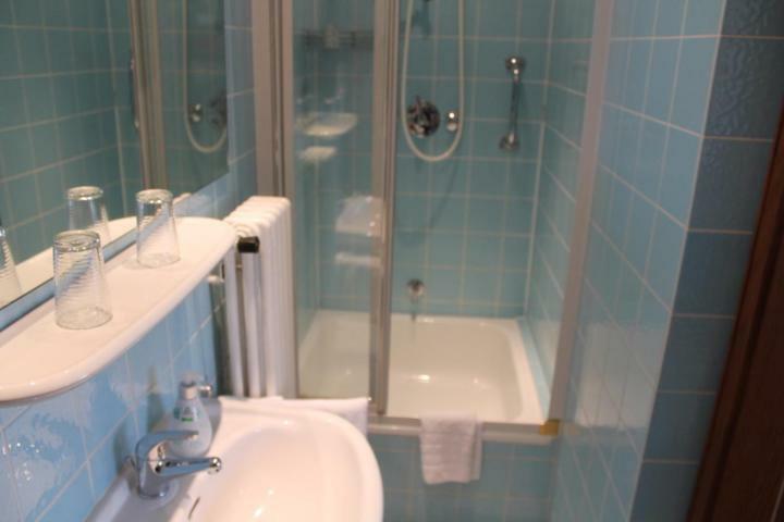 Schwarzwaldhotel / Вольфах Екстер'єр фото